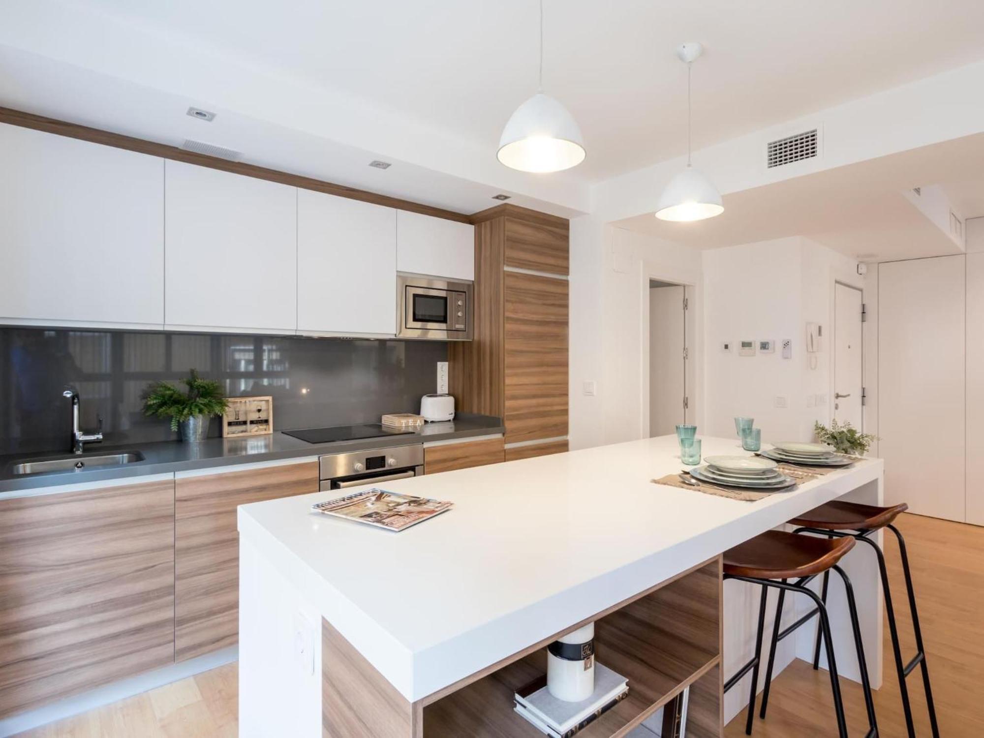 Chezmoihomes Plaza Nueva Luxury Apartment