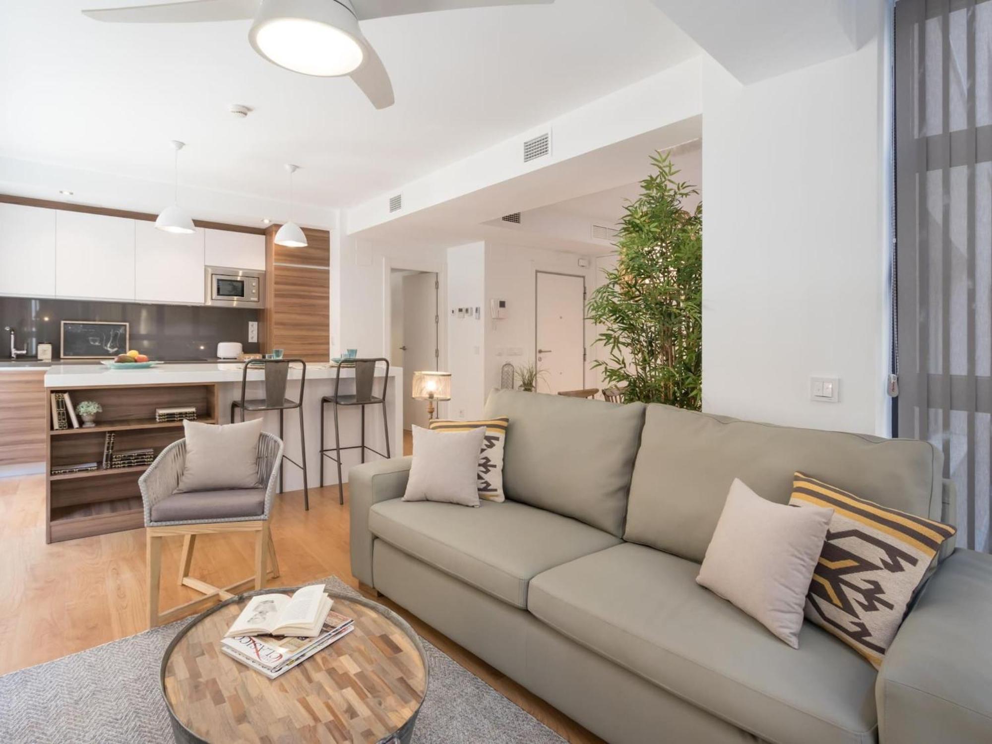 Chezmoihomes Plaza Nueva Luxury Apartment